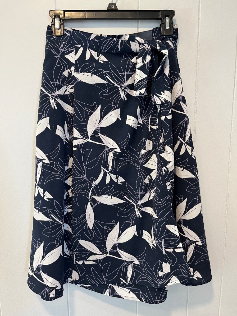 Banana Republic Skirt sz 4P Petite Faux Wrap Floral Midi Feminine NWT
